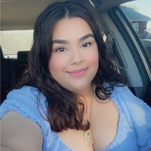 Meet your Posher, Nereida